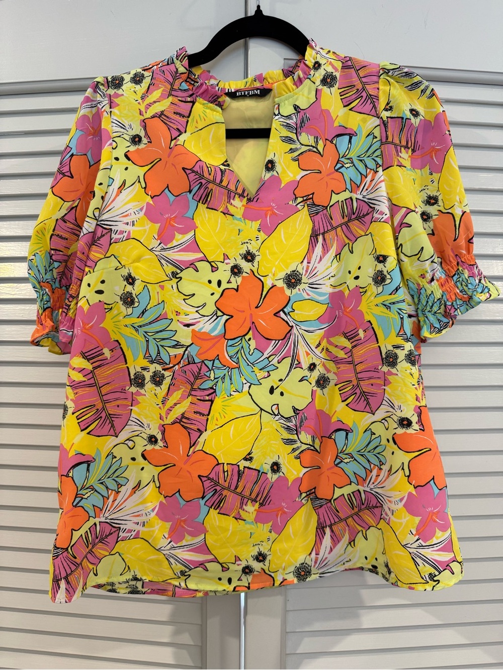 Tropical Floral V-Neck Blouse in Yellow Multi